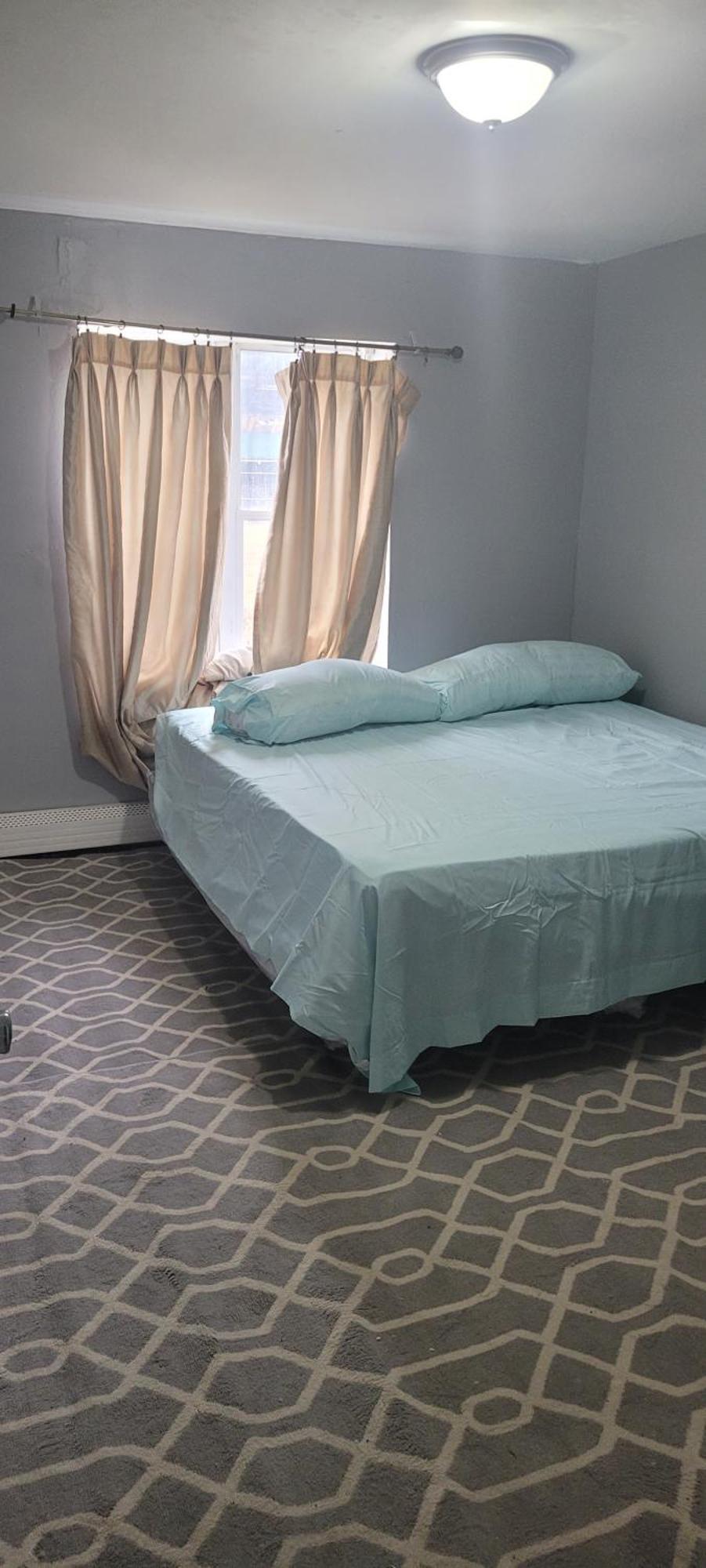 Room In A Beach House With King Size Bed In A Landlord Hosted Three Bedroom Apartment Ню Йорк Екстериор снимка